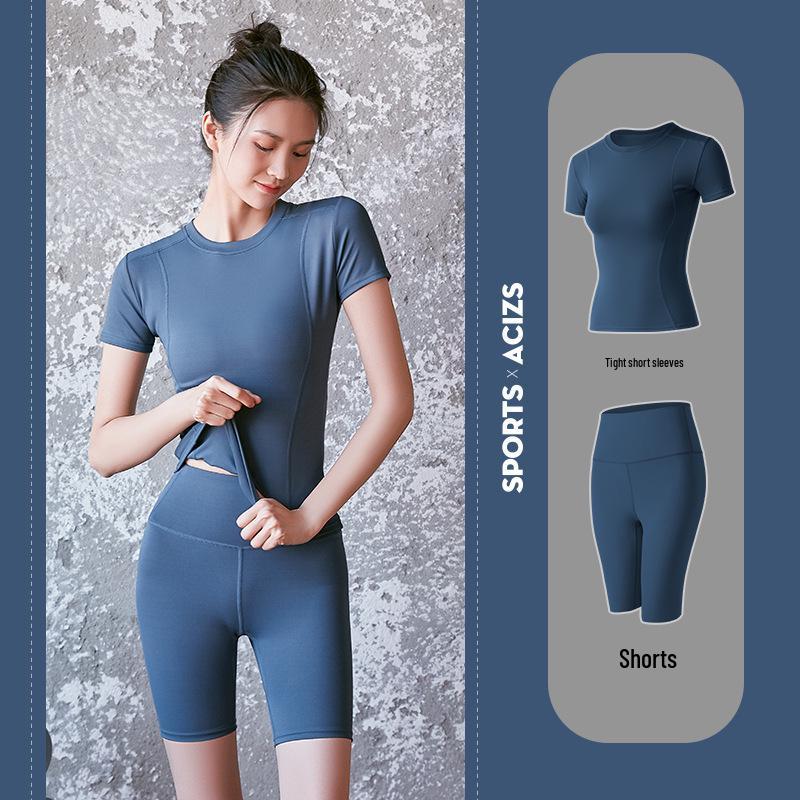

Women s Summer Quick-Dry Yoga Set: Stylish Slimming Short-Sleeve Shirt & Shorts for Running & Fitness XXL