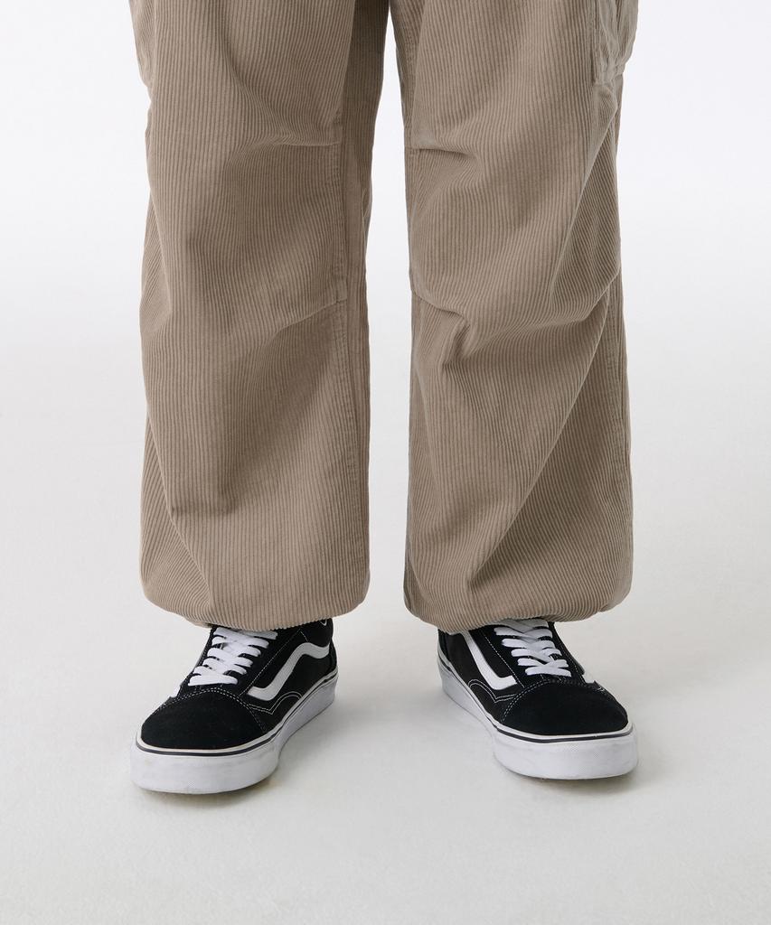 MUSINSA STANDARD Corduroy Parachute Cargo Pants [Light Beige]