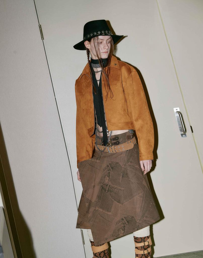 Pagsi Dual Buckle Asymmetrical Skirt_Brown