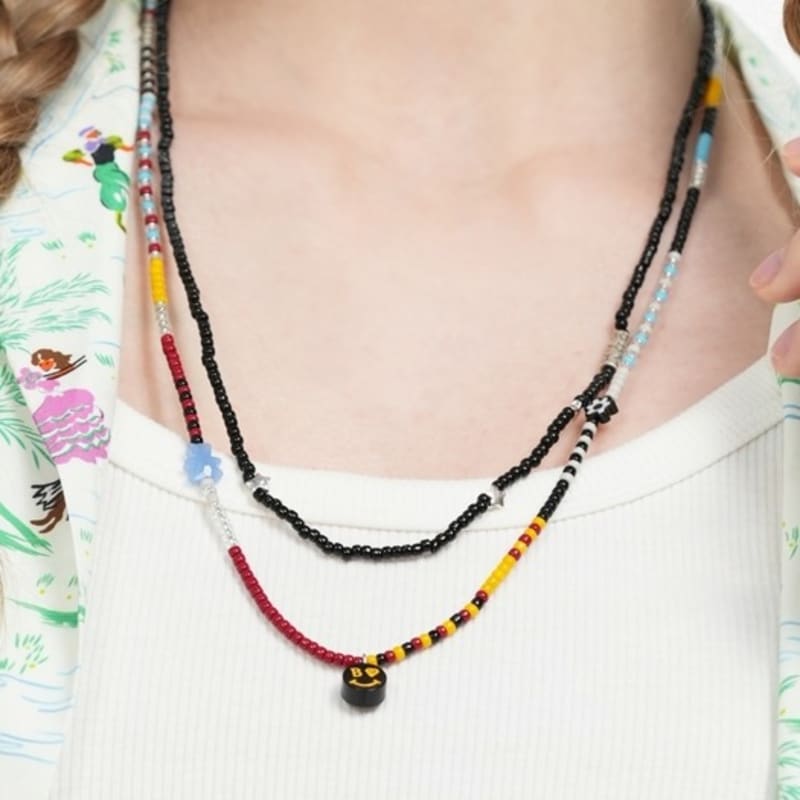 BONBEAU Kitsch motives charm beads knot Necklace Kitsch smile teddy bear charm beads thread necklace knot necklace