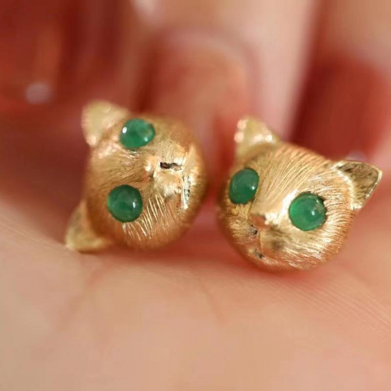 Emerald 3D Lucky Cat Earrings, 18K Gold Plated, Creative Design with Inlaid Gemstones