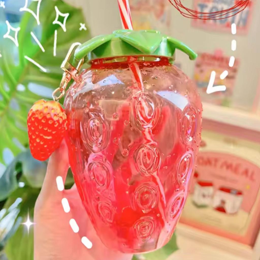 1pc-Strawberry Shaped Children's Straw Mug Clear Strawberry Juice Mug Cold Water Mug Photography Accessories