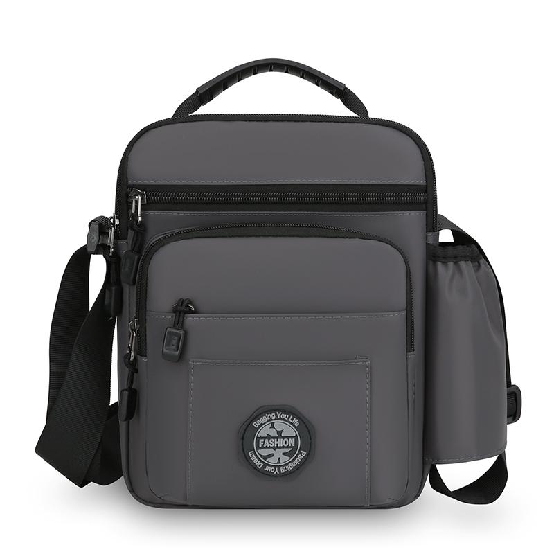 Herren Umhängetasche Große Kapazität Einfarbige Leichte Verschleißfeste Crossbody-Tasche
