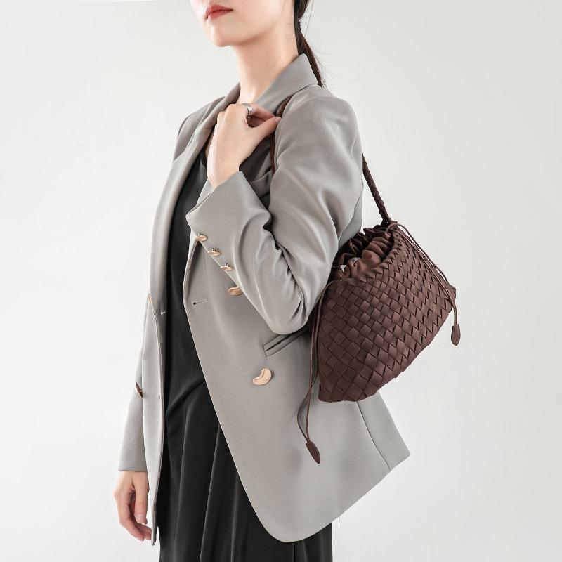 Sac bandoulière tissé à la main automne et hiver sac bateau dépoli rétro panier de légumes sac à main mère