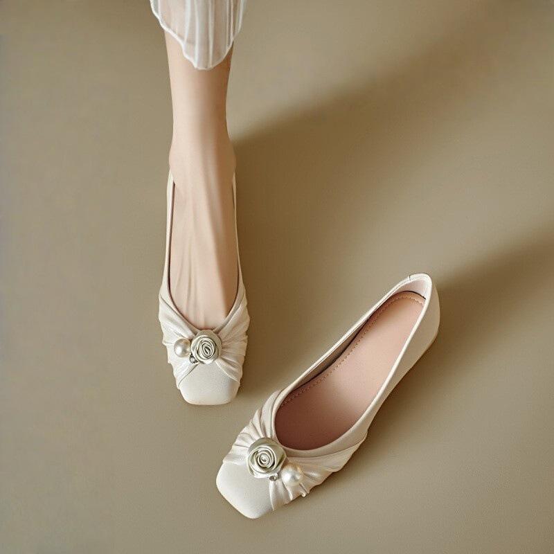 Pearl flower thick heel single shoes women's spring light mouth gentle with skirt low heel evening shoes