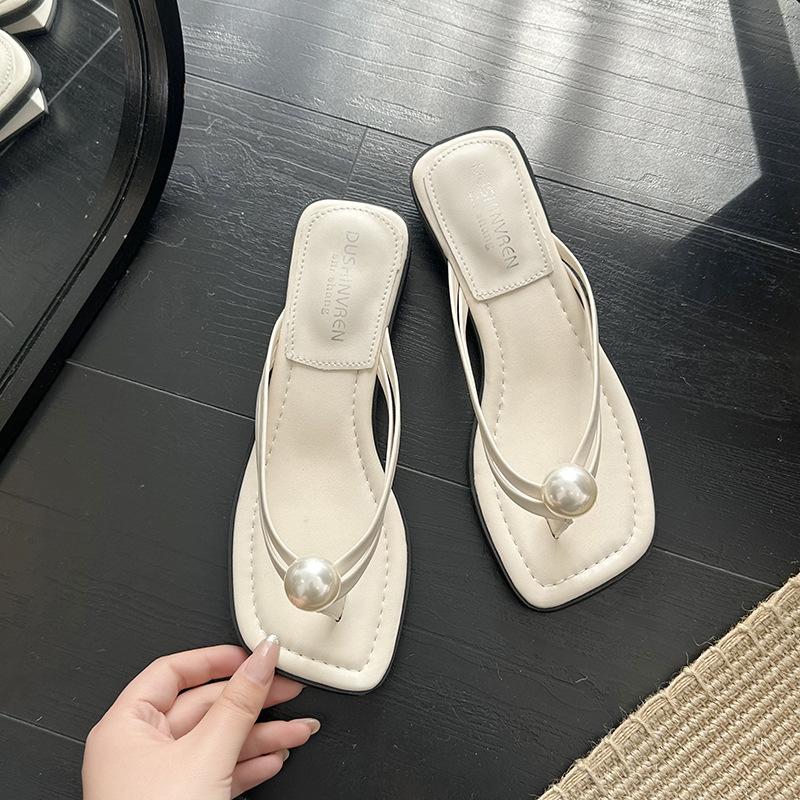 Pearl Flip-flops Women's Spring 2025 New Fashion Outer Wear Toe Beach Slope Heel Cool Slippers