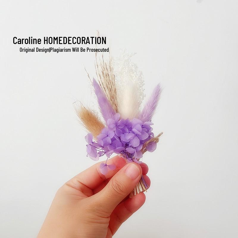 Mini Dried Flower Bouquet: Natural Air-Preserved Flowers Gift Box for DIY Decor and Handmade Ornaments.