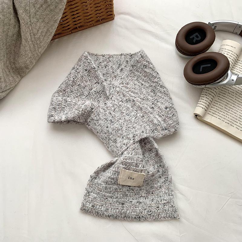 Autumn and Winter Scarf Women's New Solid Color Versatile Piercing Cross Warm Wool Knitted Scarf Small Scarf