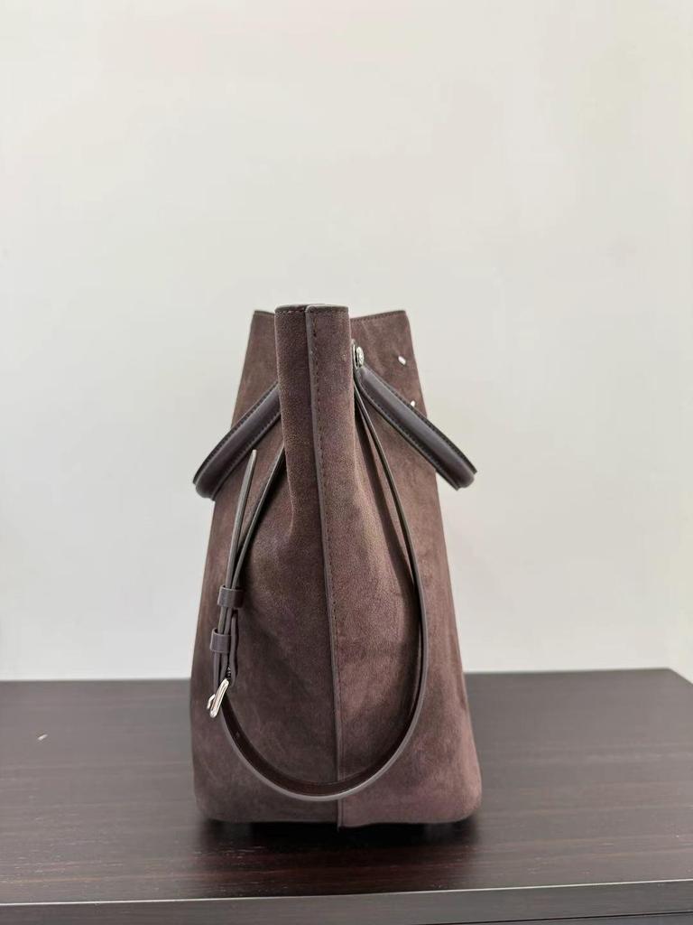 Best-selling Women's Magie Basket Bag: Genuine Leather, Frosted Finish, Large Capacity, High-End Shoulder and Underarm Style