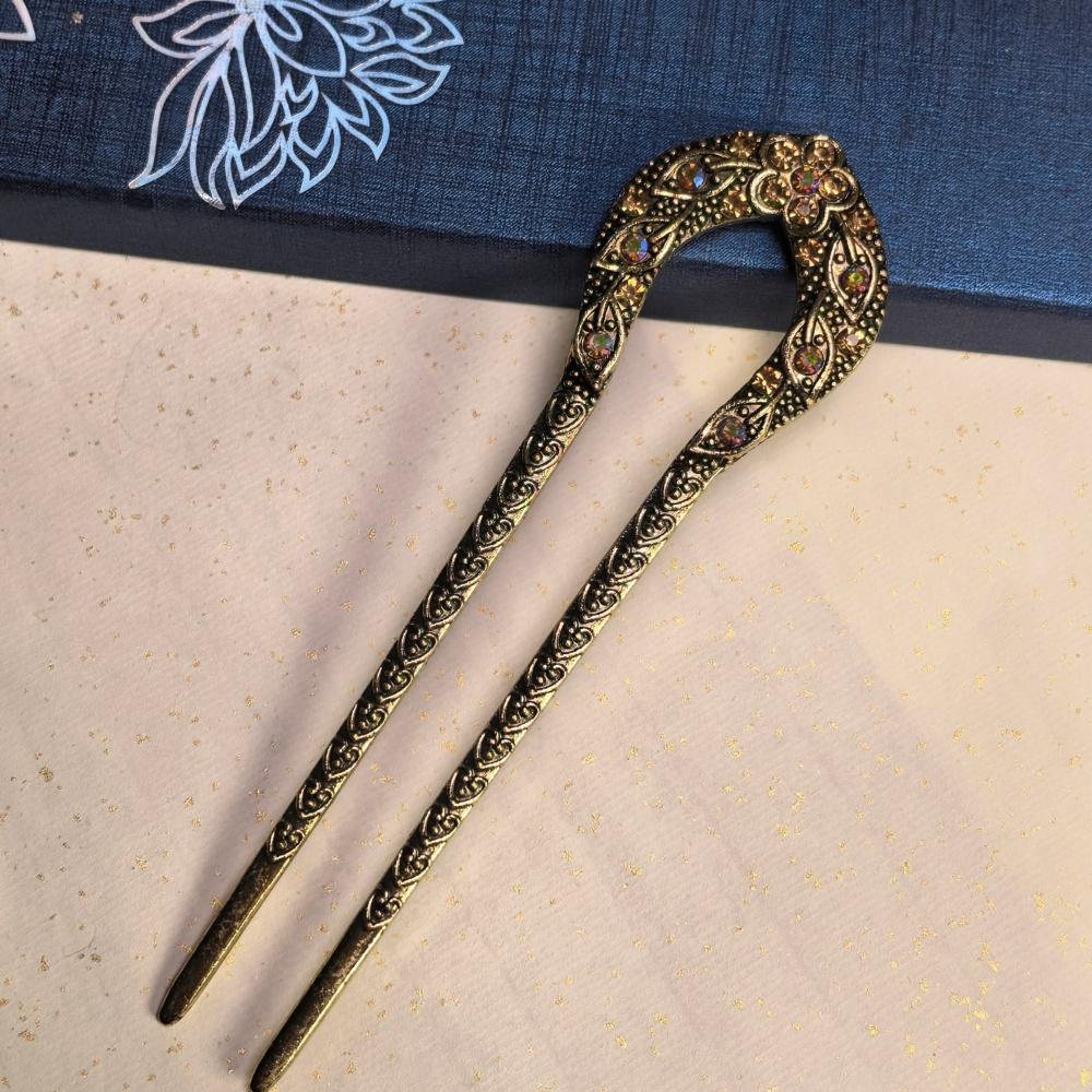 Chinese Style Hair Stick For Women Girls Vintage Hairpins Fashion Metal U-shaped Hair Clip Pins Hair Accessories