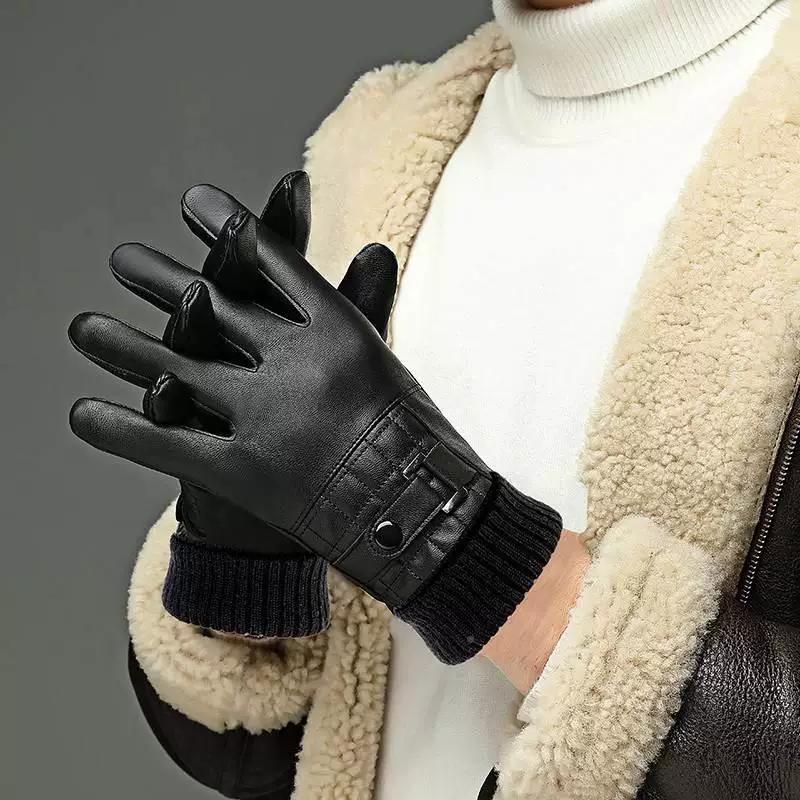 Autumn and Winter Leather Gloves for Men, Thin Style, Touchscreen-Compatible, for Driving, Cycling, and Motorcycling, Pu Leather with Fleece Lining