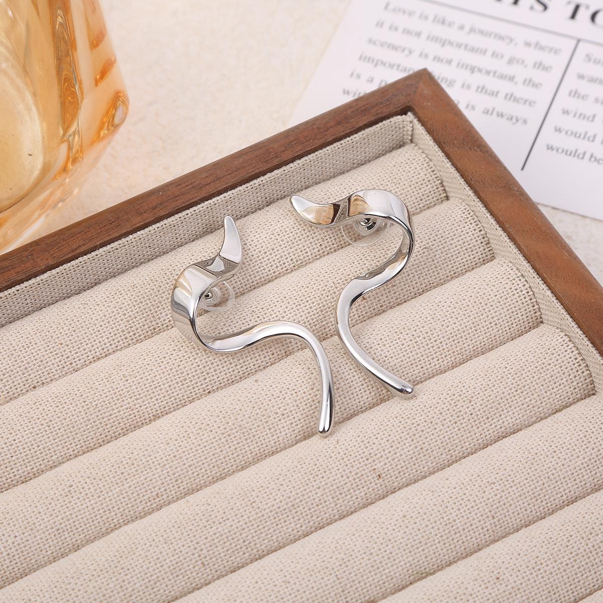 European French Snake Tassel Earrings: Luxurious, Versatile, Geometric Studs