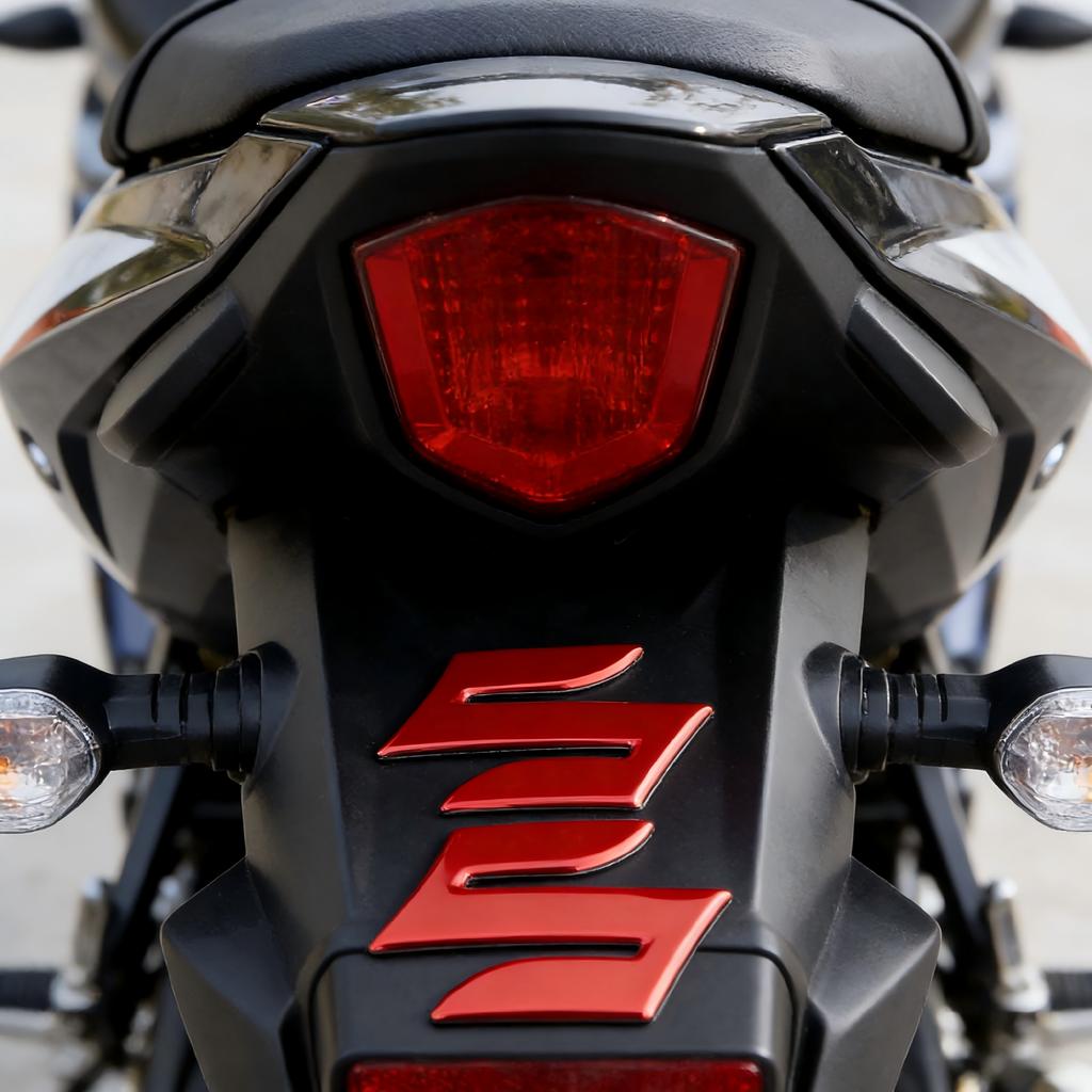 Suzuki  Motorcycle Sticker Reflective Stickers Motorcycle Helmet Tail Box Decor Decals for SUZUKI Waterproof Stickers Decoration