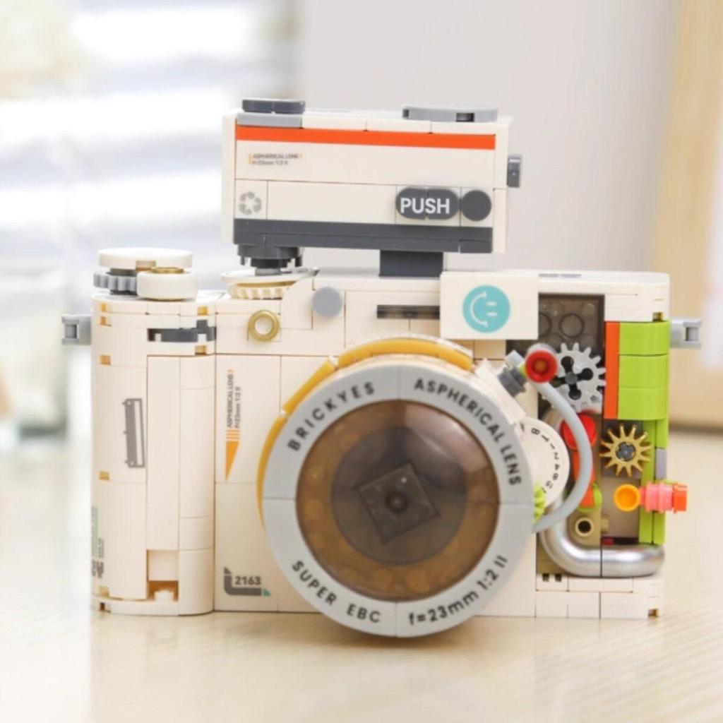 2026 Retro Camera Building Blocks: DSLR Toy for Girls