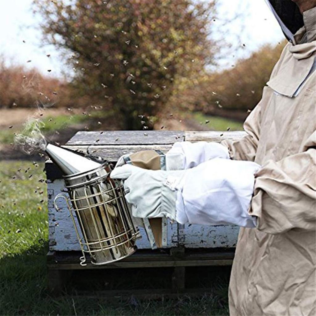 A95I-Bee Beehive Fogging Machine Smoke Smoker Plastic Blast Board Beehive Honeycomb Frame Beekeeping Tool Accessories