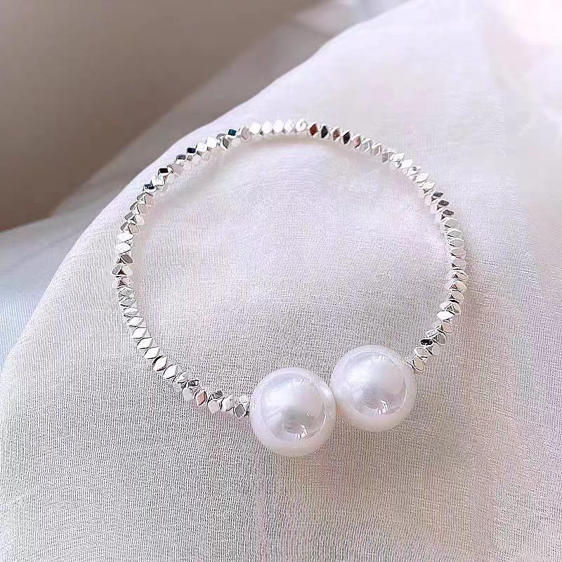 

Браслет BR-12 Серебристый Жемчуг Фрагментированный Многоугольник: Элегантный, Универсальный, Модный, Новый Горячий Стиль.