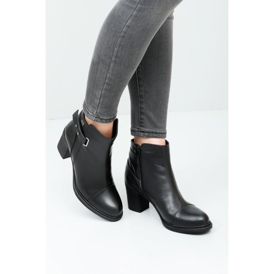 

Женские повседневные ботинки на каблуке из натуральной кожи на резиновой подошве