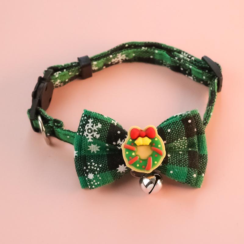 Pet Breakaway Cat Collar Bow Tie and Bell Cute Plaid Christmas Red Elastic Adjustable Dog Collar with Sash Bell New Year Gifts