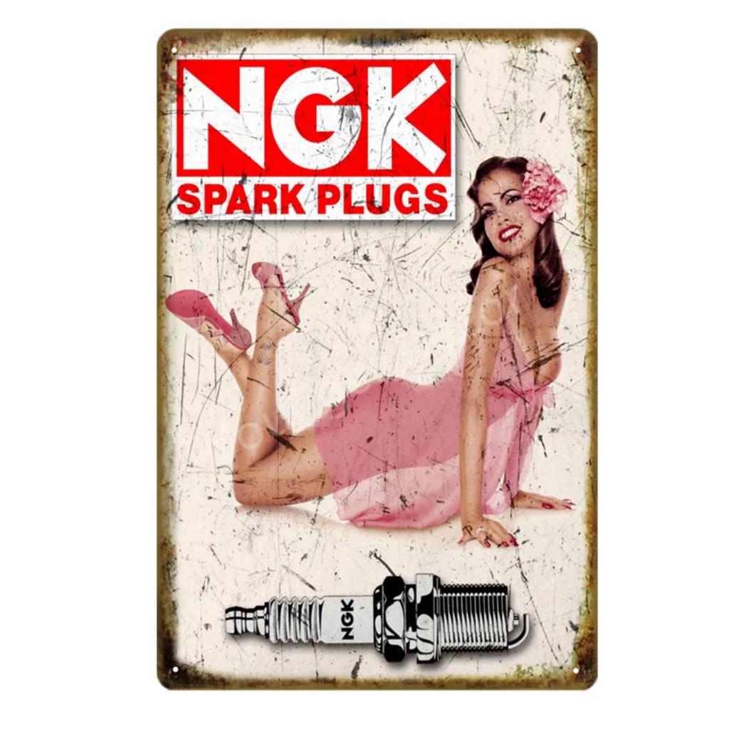 Vintage Motor Gasoline Metal Signs Tin Poster Retro Bar Pub Garage Decor Gas Station Decorative Wall Plaque