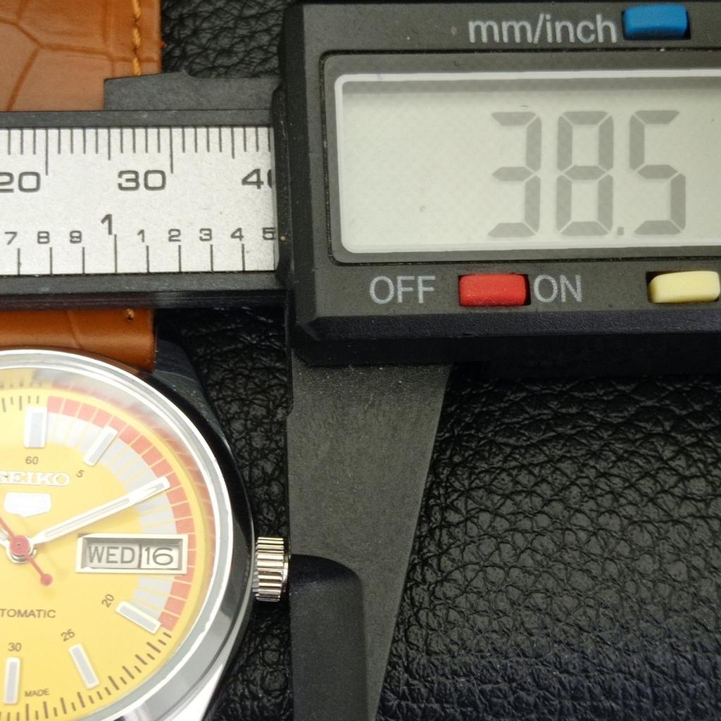 AUTOMATIC VINTAGE REFURBISHED SEIKO 5 6309A JAPAN MENS YELLOW WATCH A440864-4 Sk-a440864