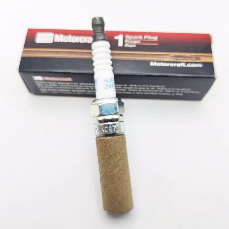 8pcs SP-509 HJFS24FP Platinum Spark Plug For FFord F150 F250 L-incoln Mercury Expedition Explorer SP 509 HJFS-24-FP SP509