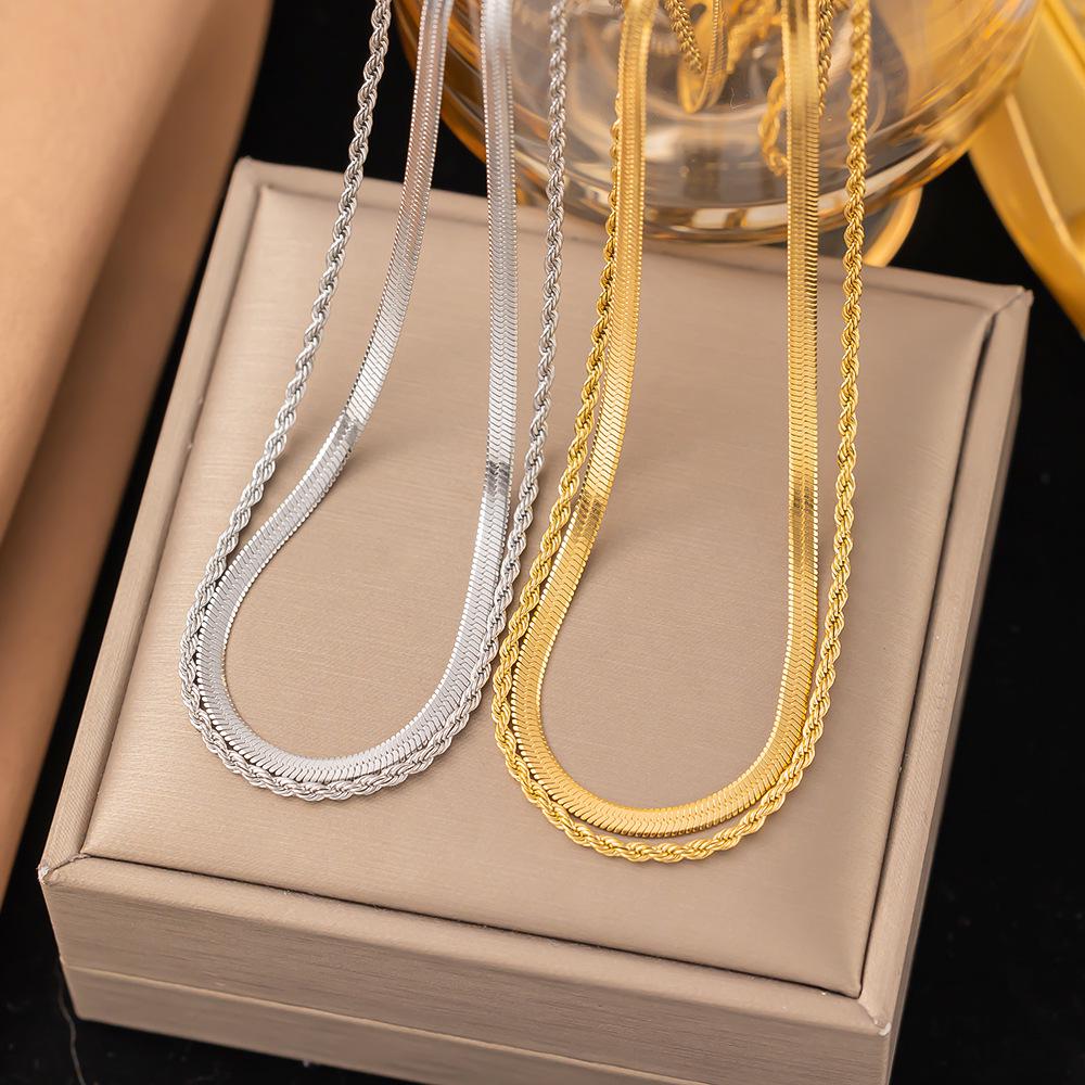 

European & American Celebrity Style Double-Layer Blade & Snake Chain Necklace