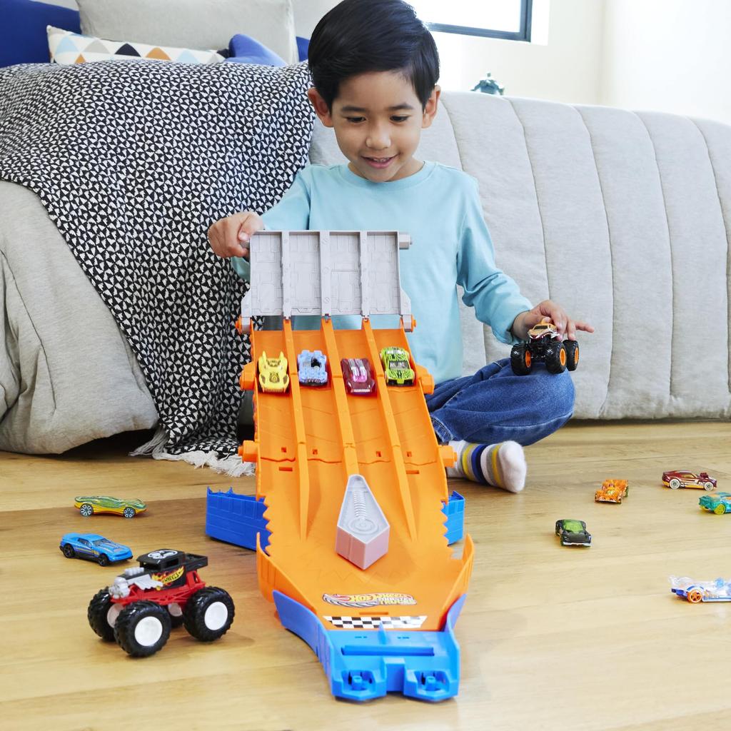 Hot Wheels Monster Truck Survival Includes 2 Mini Cars Vehicle Toy Playset for Ages 4 and Up Orange JFR07 Race!