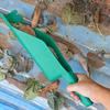 Gutter Cleaner Scoop Leaves Debris Removal Scoop Rain Gutter Cleaning Tool Curved Scoop for Gutter Cleaning Outdoor Maintenance