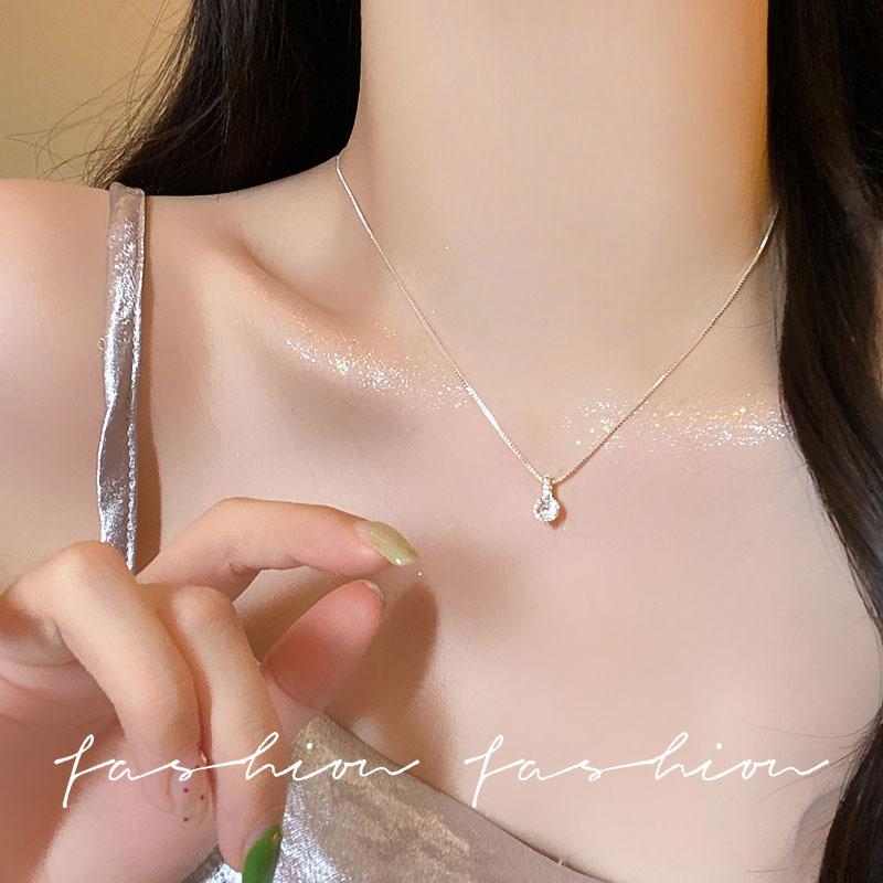 Light Luxury Minimalist Collarbone Niche Necklace
