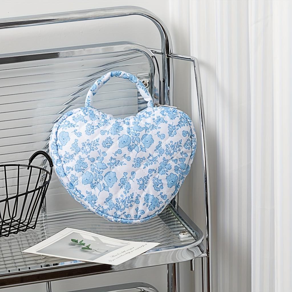 Große Blumige Kosmetiktasche mit Herzmuster, Pastellfarbener Reise-Kosmetik-Organizer mit Griffen für Damen Geschenk