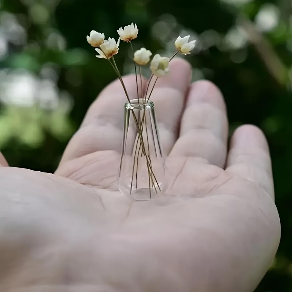 2Pcs Mini Glass Vase, Exquisite Handmade Thumb Vase Set, Miniature House Props Artificial Vase, Home Office Desk Decoration Item