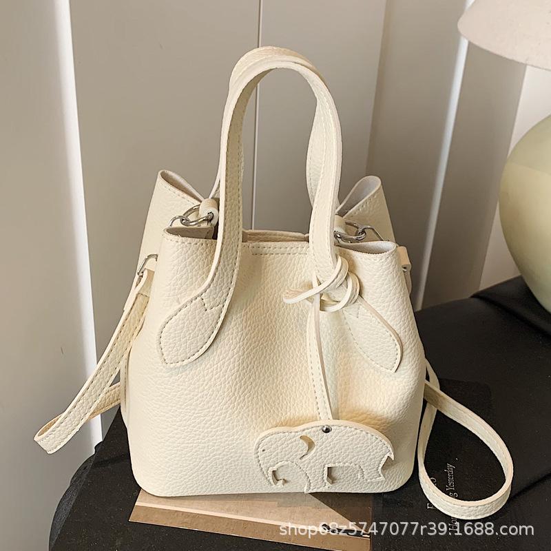 Korean version of ins trendy fashion bucket bag women's 2025 spring simple and versatile shoulder bag high-end shoulder bag