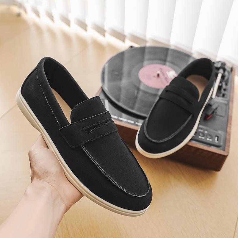 Men's Slip On Loafers Lightweight Breathable Comfort Walking Shoes Non Slip Soft Sole Casual Daily Wear 2025 New Hot Sale