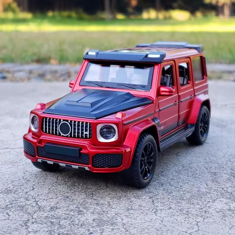1:32 Mercedes Benz G700 Innenauto Zentralsteuerung Verzierungen Kinderspielzeugauto Urlaubsgeschenk Freund Ehemann Geländefahrzeug