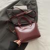 High-value Retro Brown Small Bag Women's 2025 New Autumn and Winter Versatile Messenger Bag Portable Bucket Bag
