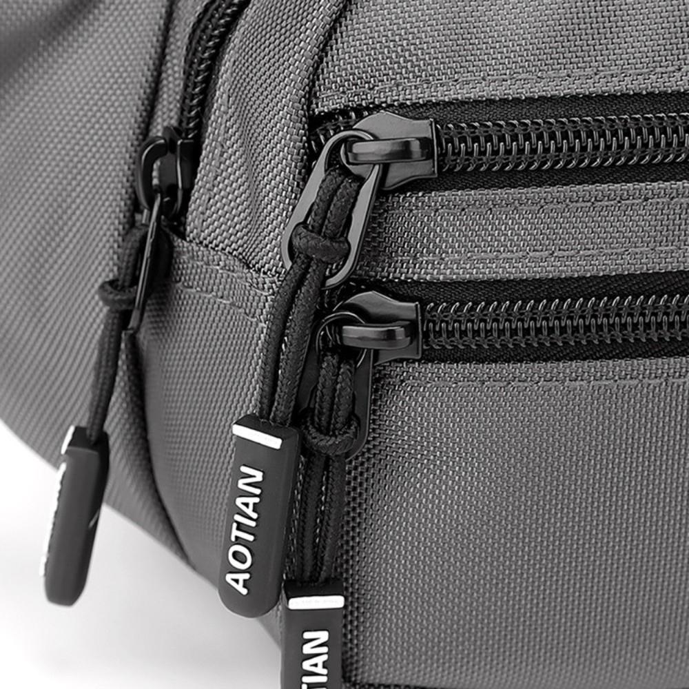 Large Capacity Sports Phone Bag Wear-resistant Men Chest Bag Running Waist Bags  Fanny Phone Pack