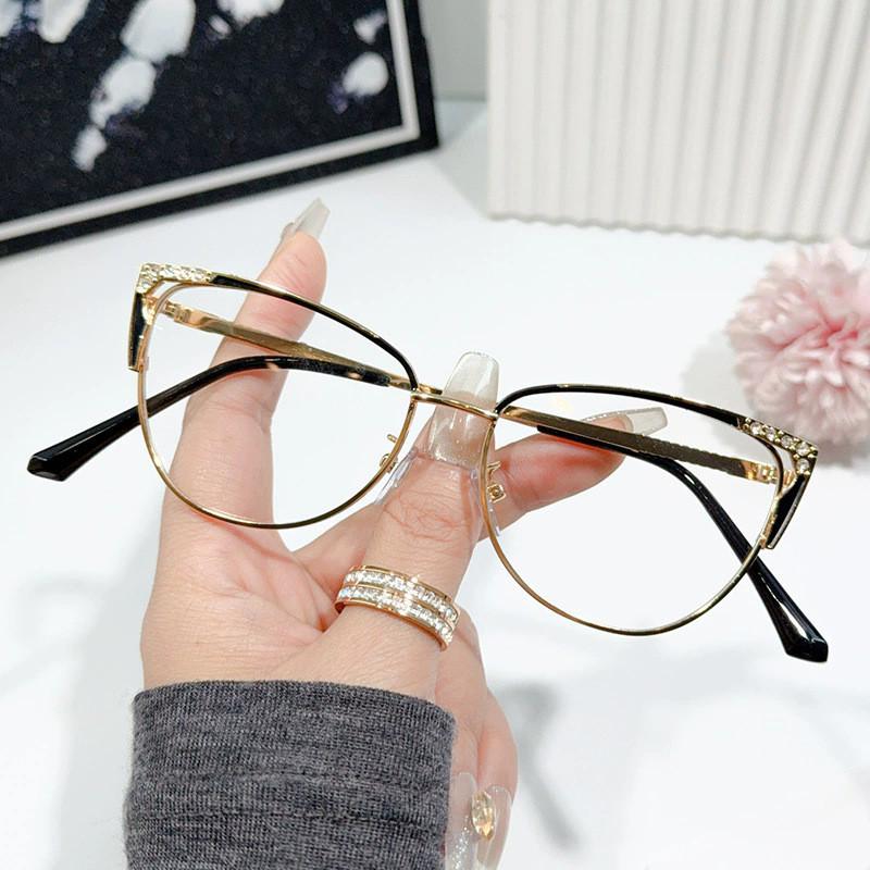 Uv400 Photochromic Glasses With Blue Light Blocking For Outdoor Sports And Trendy Outfits BlackGold