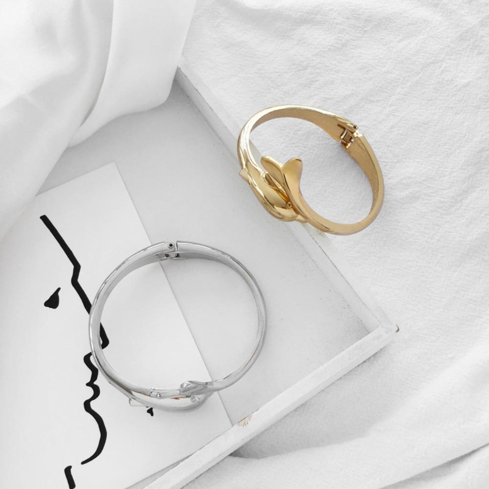 Zinc Zinc Alloy Dolphin Bangle Creative Marine Organism Hand Chain Fashion Dolphin Spring Bracelet  Unisex