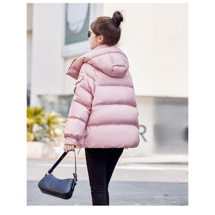 Fashionable Short Down Cotton Coat with Hood and Bread Shape for Women In Winter