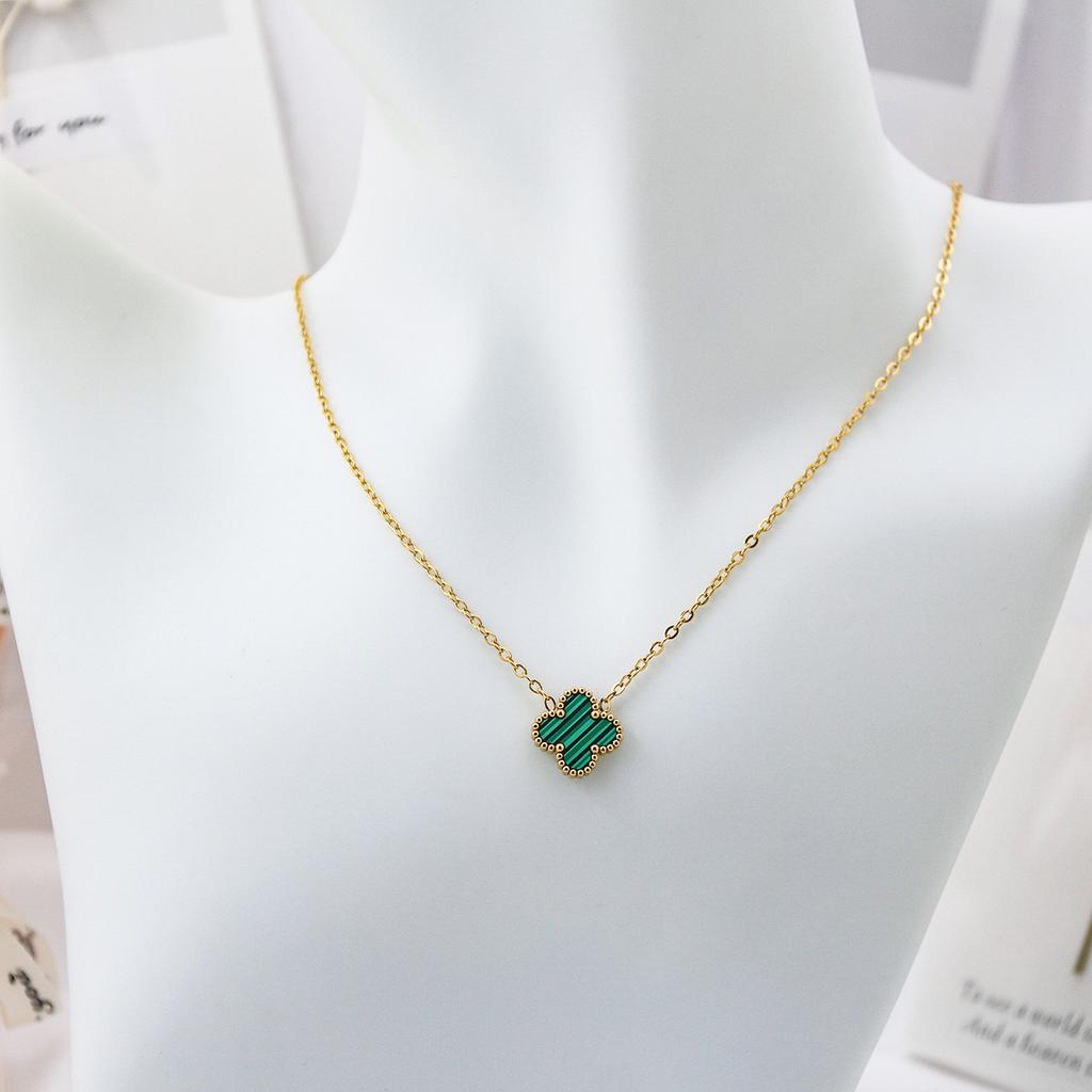 13mm Four-leaf Clover Single Flower Necklace Double-sided 18K Vacuum Plated Non-fading Women's Necklace