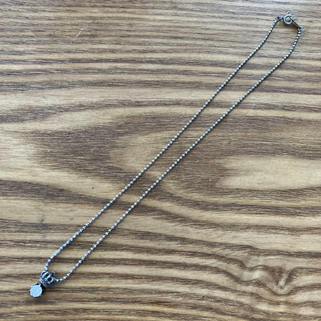 Used Justin Davis Crown Necklace Silver
