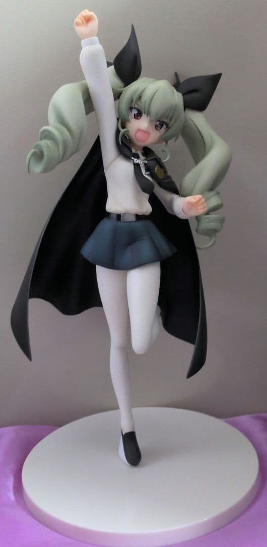 

[USED] Girls & Panzer Anchovy Figure