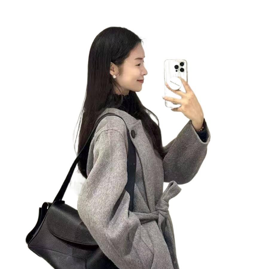 Korean Style Grey Wool Coat: 2025 Autumn/Winter Petite Belted Hepburn Woolen Outerwear