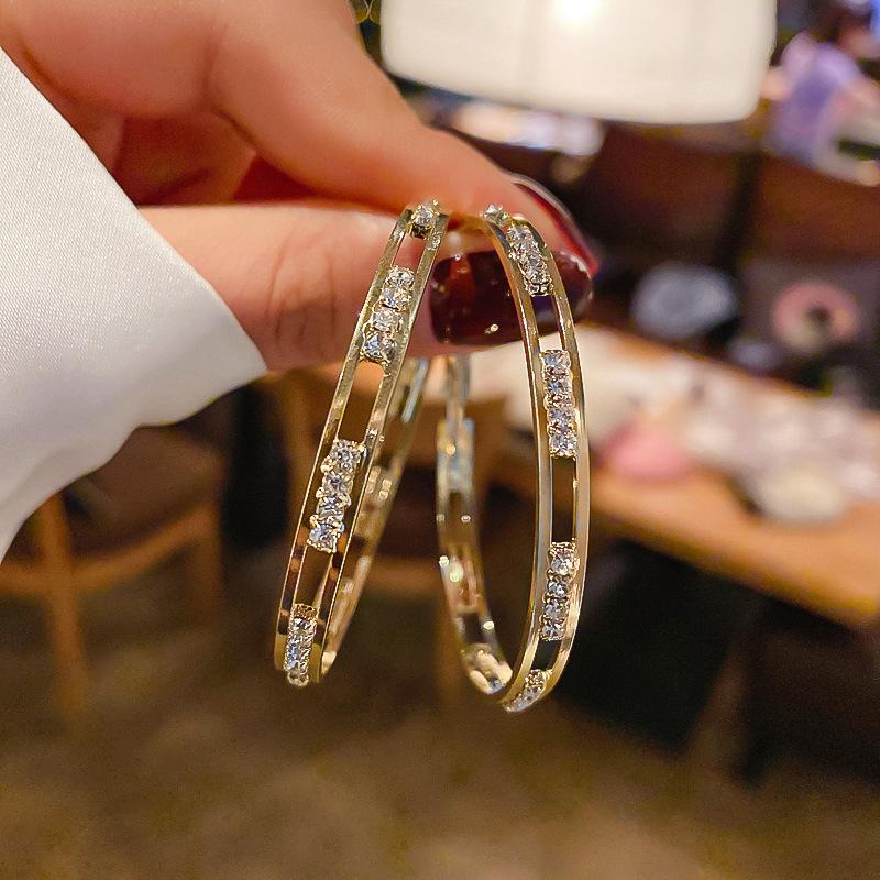 European and American silver needle simple zircon earrings exaggerated personality design earrings high-end versatile temperament earrings