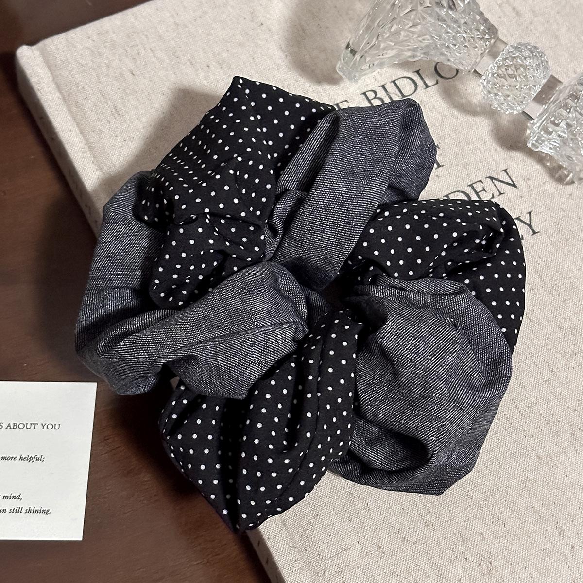 

Retro Fabric Polka Dot Large Braided Hairband with Double Layers, High-end Style Braid for A Cute Ponytail Hair Tie for Girls Grey and black