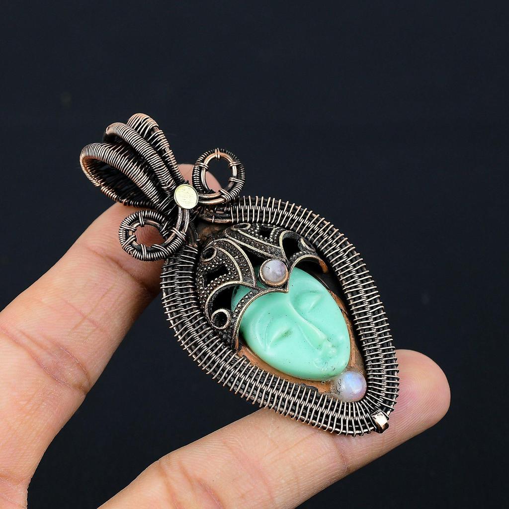 Pietre prețioase sculptate cu fața osoasă, sârmă de cupru pur, bijuterii de designer lucrate manual cu pandantiv pentru ea