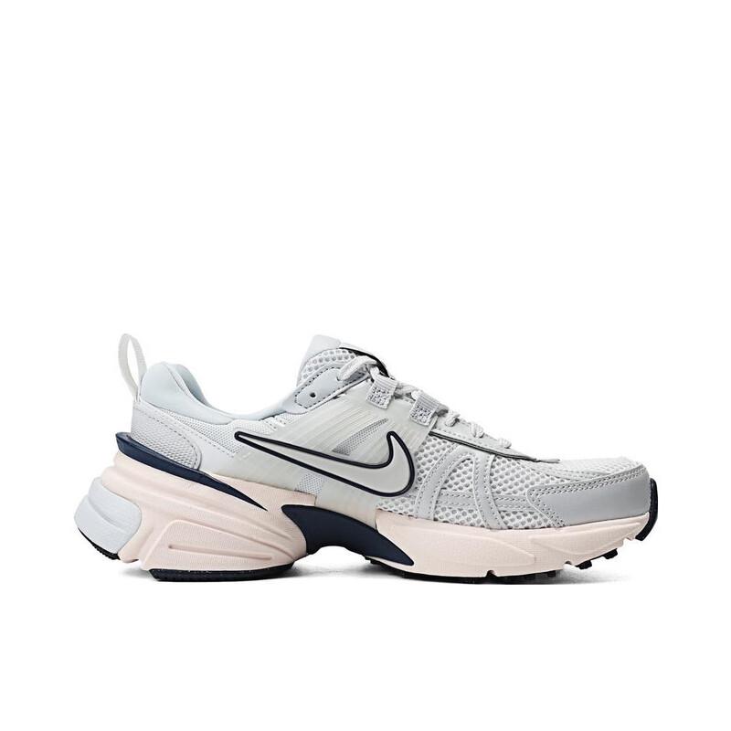 Nike V2K RUN Women's Casual Sneakers