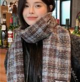 Retro plaid Japanese and Korean atmosphere plaid scarf women's plaid series contrasting color warm shawl student scarf