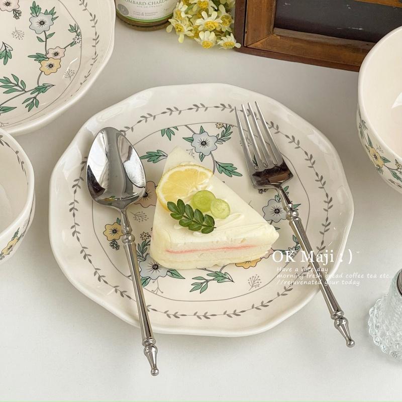 High End Ceramic Plate 8.5 Inch High Temperature Applique Craft Deepen Dessert Cake Dishes French Style Flower Pattern Tableware