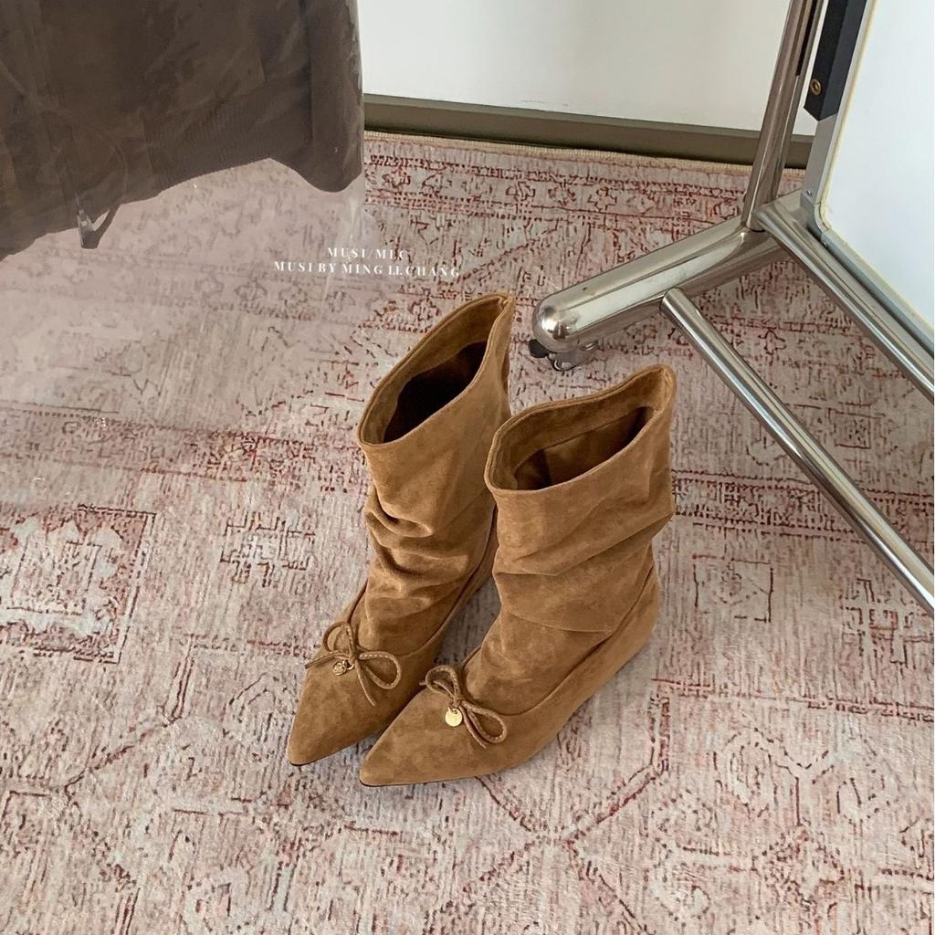Pointed Retro Skinny Pile Boots Autumn and Winter Folded Versatile Western Cowboy Boots Slope Heel Knight Short Boots Women